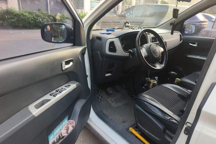 Used CHANGAN OSHAN Olisway 2013 1.4L Manual Jingxiang Model Driver Seat