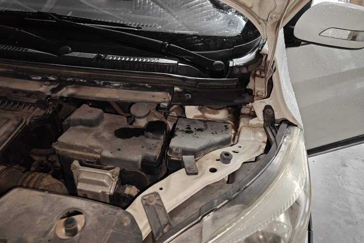 Used CHANGAN OSHAN Olisway 2013 1.4L Manual Jingxiang Model Engine Bay Left