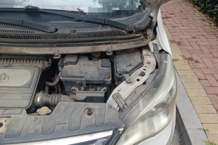 Used CHANGAN OSHAN Olisway 2013 1.2L Manual Elite Model Engine Bay Left