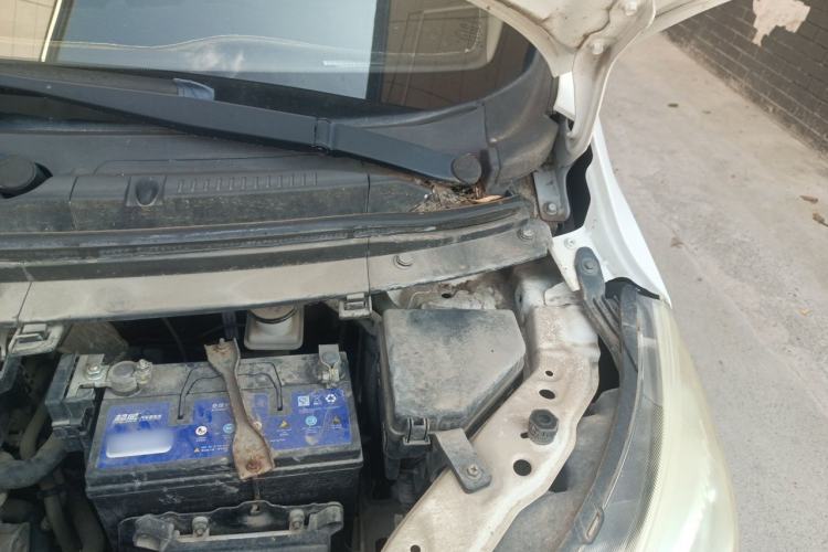 Used CHANGAN OSHAN Olisway 2013 1.2L Manual Elite Model Engine Bay Left
