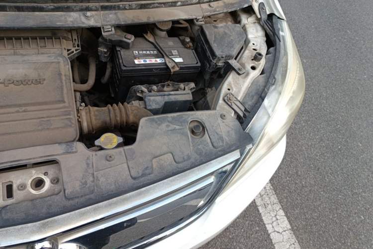 Used CHANGAN OSHAN Olisway 2013 1.2L Manual Elite Model Engine Bay Left