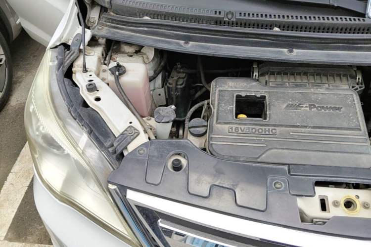 Used CHANGAN OSHAN Olisway 2013 1.2L Manual Elite Model Engine Bay Right