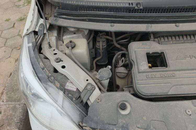 Used CHANGAN OSHAN Olisway 2013 1.2L Manual Elite Model Engine Bay Right