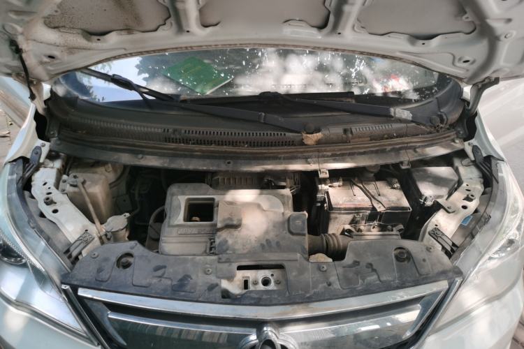 Used CHANGAN OSHAN Olisway 2013 1.2L Manual Elite Model Engine Bay