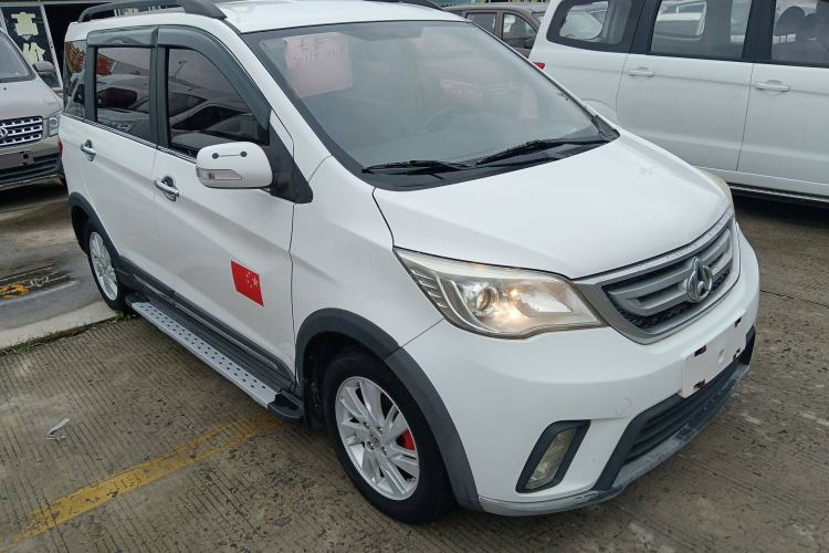 Used CHANGAN OSHAN Olisway 2013 1.4L Manual Jingxiang Model Front Right 45 Deg