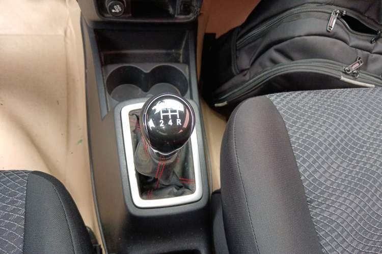Used CHANGAN OSHAN Olisway 2013 1.4L Manual Jingxiang Model Gear Lever