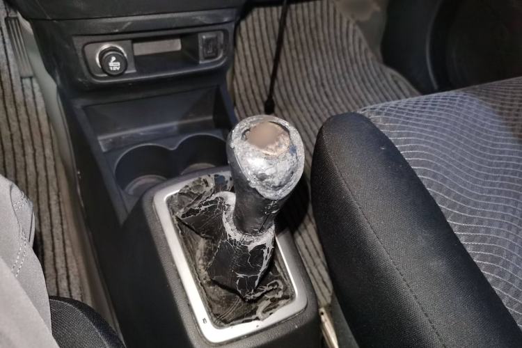 Used CHANGAN OSHAN Olisway 2013 1.4L Manual Jingxiang Model Gear Lever