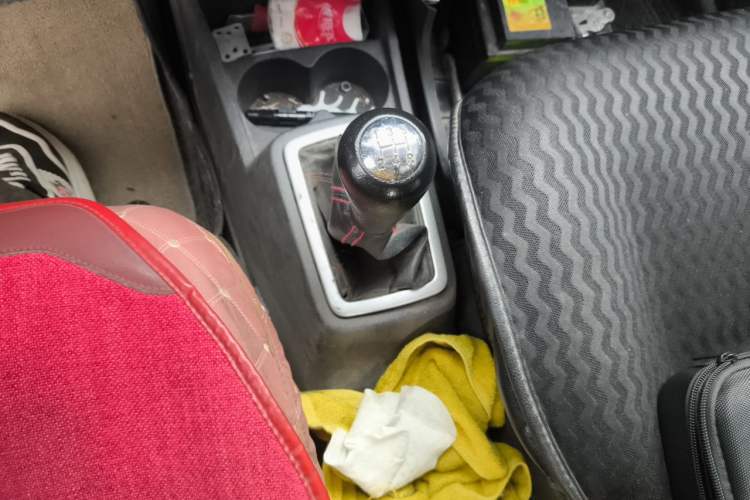 Used CHANGAN OSHAN Olisway 2013 1.2L Manual Elite Model Gear Lever