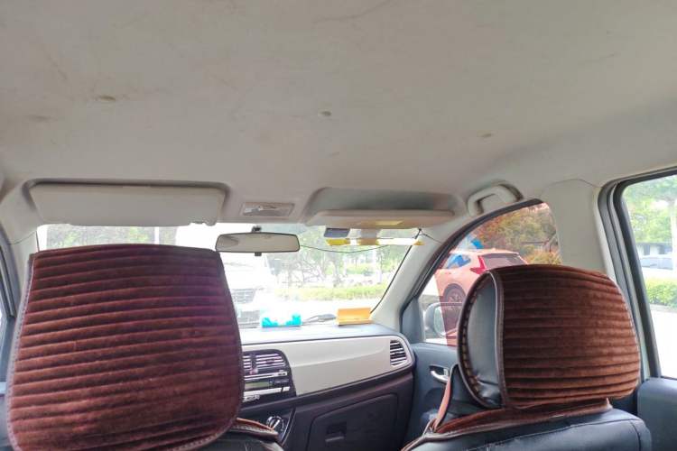 Used CHANGAN OSHAN Olisway 2013 1.2L Manual Elite Model Headliner
