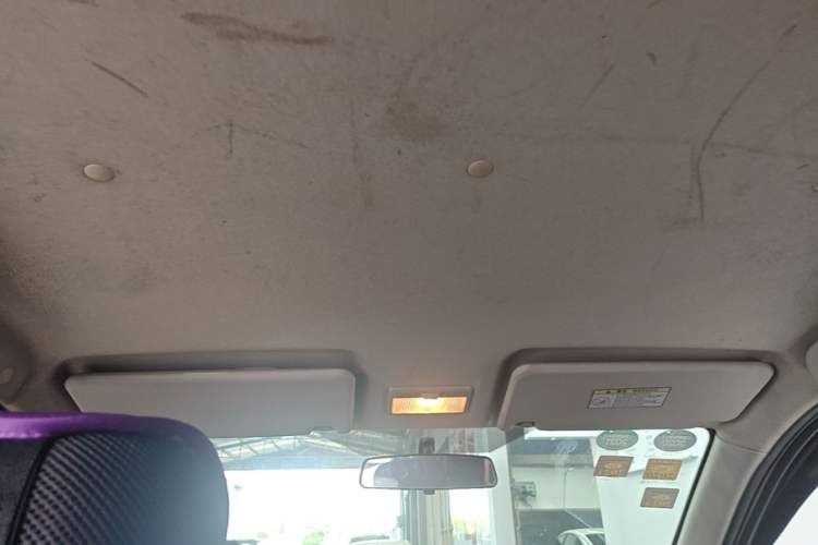 Used CHANGAN OSHAN Olisway 2013 1.2L Manual Elite Model Headliner