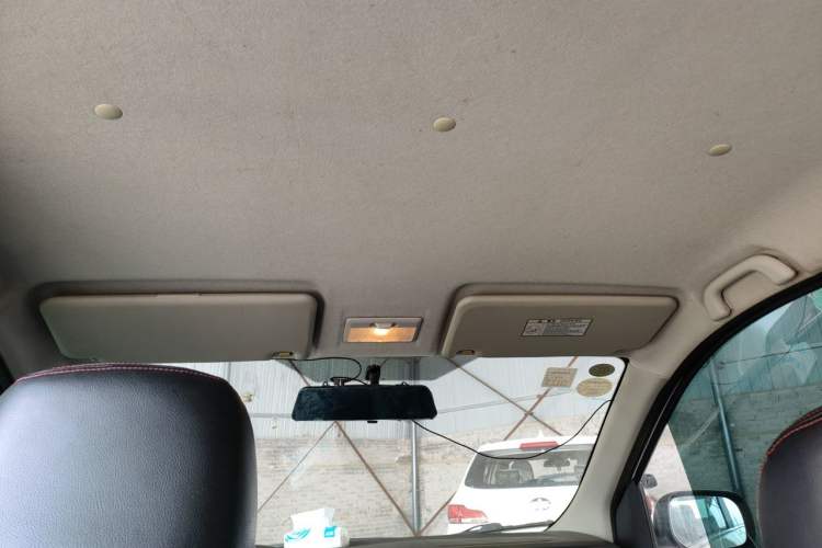 Used CHANGAN OSHAN Olisway 2013 1.2L Manual Elite Model Headliner