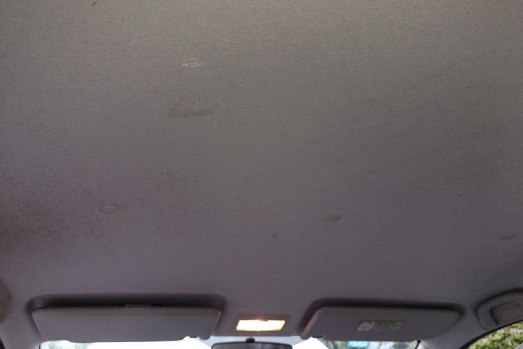 Used CHANGAN OSHAN Olisway 2013 1.2L Manual Elite Model Headliner