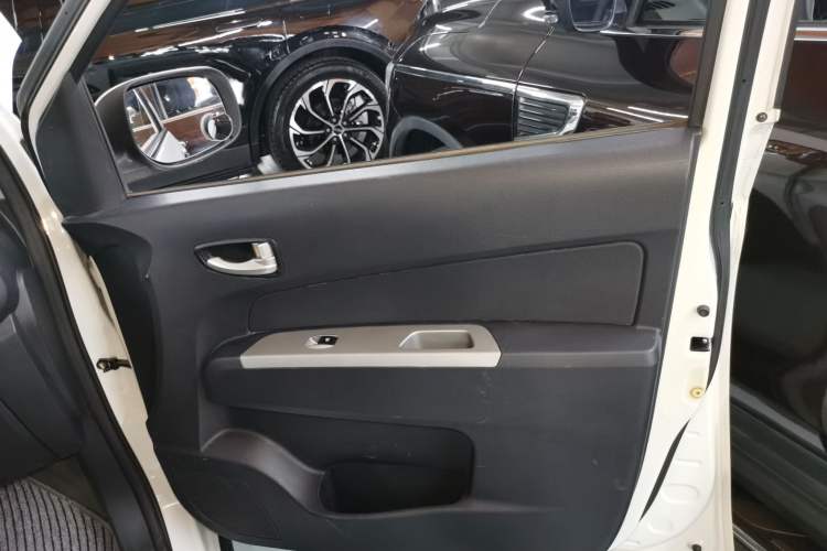 Used CHANGAN OSHAN Olisway 2013 1.4L Manual Jingxiang Model Interior 5