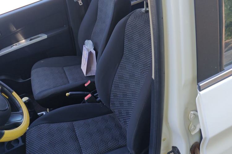 Used CHANGAN OSHAN Olisway 2013 1.2L Manual Elite Model Left Front Seat