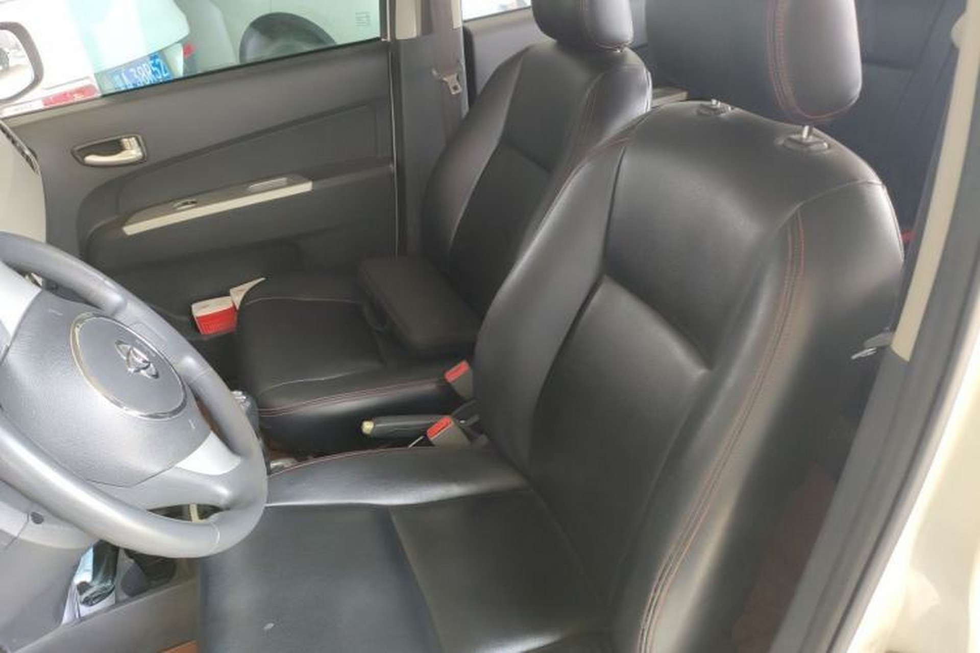 Used CHANGAN OSHAN Olisway 2013 1.2L Manual Elite Model Left Front Seat