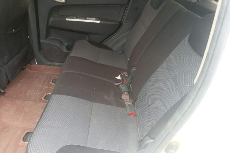 Used CHANGAN OSHAN Olisway 2013 1.4L Manual Jingxiang Model Left Rear Seat