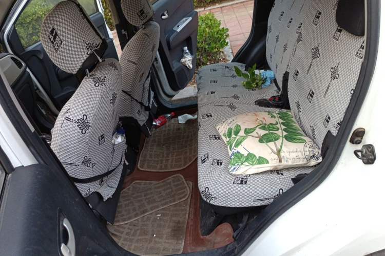 Used CHANGAN OSHAN Olisway 2013 1.2L Manual Elite Model Left Rear Seat