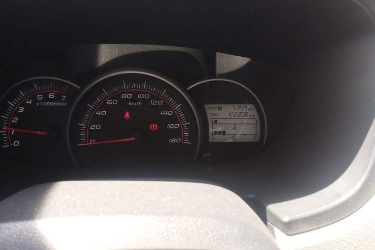 Used CHANGAN OSHAN Olisway 2013 1.4L Manual Jingxiang Model Odometer Close Up