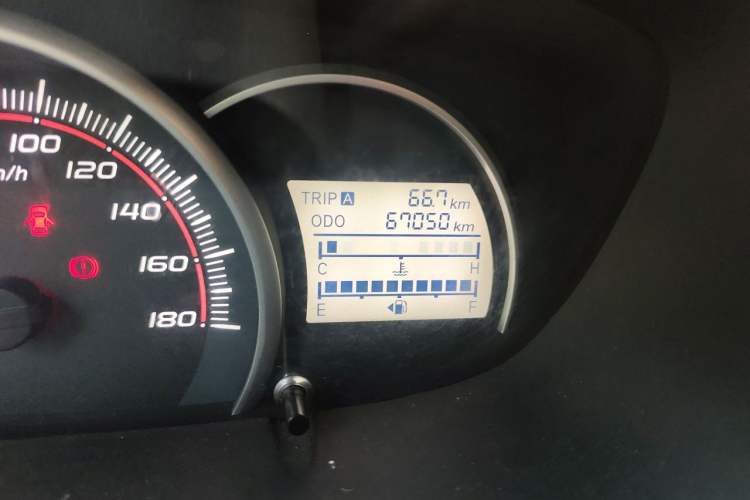 Used CHANGAN OSHAN Olisway 2013 1.4L Manual Jingxiang Model Odometer Close Up