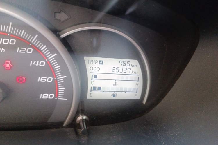 Used CHANGAN OSHAN Olisway 2013 1.2L Manual Elite Model Odometer Close Up