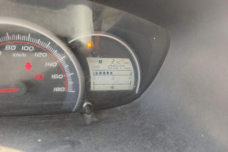 Used CHANGAN OSHAN Olisway 2013 1.2L Manual Elite Model Odometer Close Up