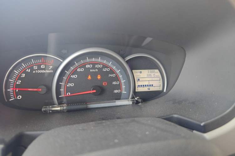 Used CHANGAN OSHAN Olisway 2013 1.2L Manual Elite Model Odometer Close Up