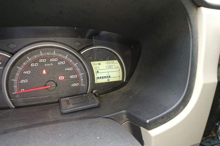 Used CHANGAN OSHAN Olisway 2013 1.2L Manual Elite Model Odometer Close Up