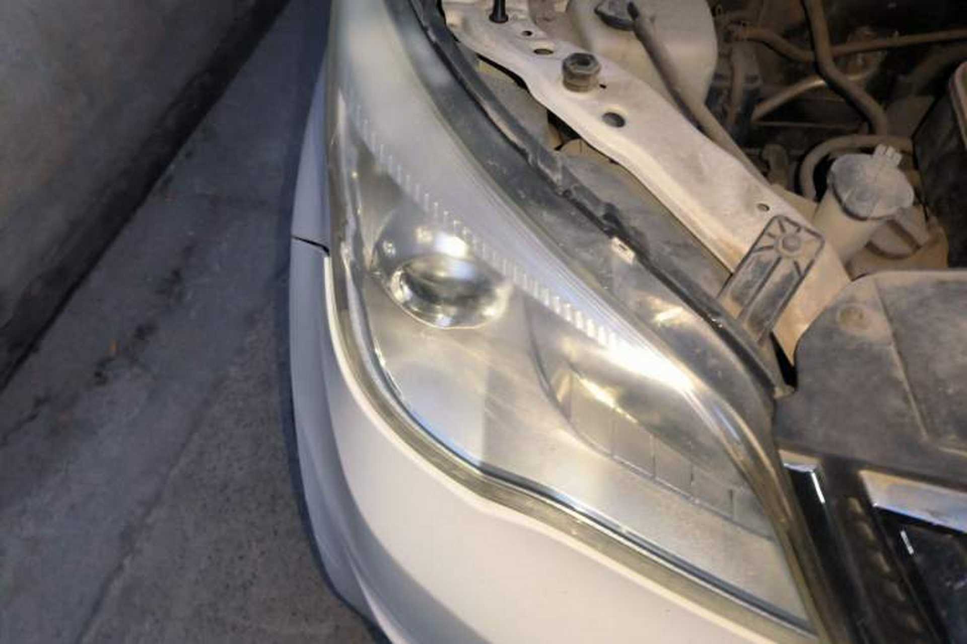 Used CHANGAN OSHAN Olisway 2013 1.2L Manual Comfort Model Right Front Headlight