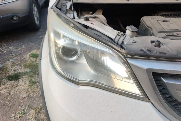 Used CHANGAN OSHAN Olisway 2013 1.4L Manual Jingxiang Model Right Front Headlight