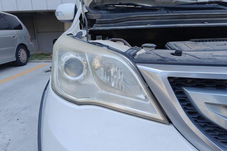 Used CHANGAN OSHAN Olisway 2013 1.4L Manual Jingxiang Model Right Front Headlight