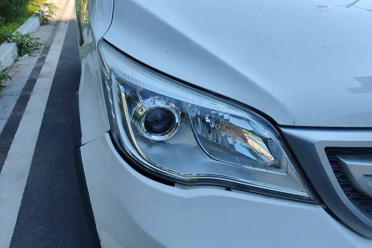 Used CHANGAN OSHAN Olisway 2013 1.4L Manual Jingxiang Model Right Front Headlight