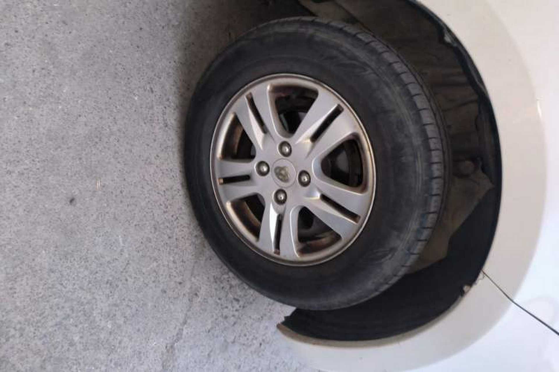 Used CHANGAN OSHAN Olisway 2013 1.2L Manual Comfort Model Right Front Wheel Hub