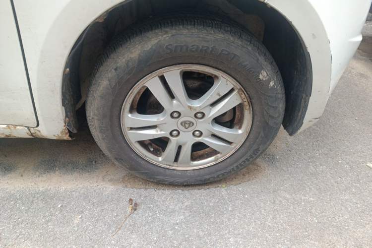 Used CHANGAN OSHAN Olisway 2013 1.2L Manual Elite Model Right Front Wheel Hub