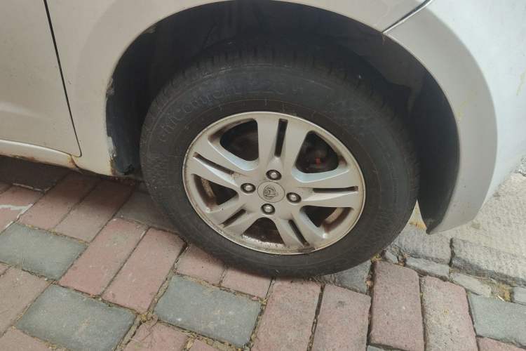 Used CHANGAN OSHAN Olisway 2013 1.2L Manual Elite Model Right Front Wheel Hub