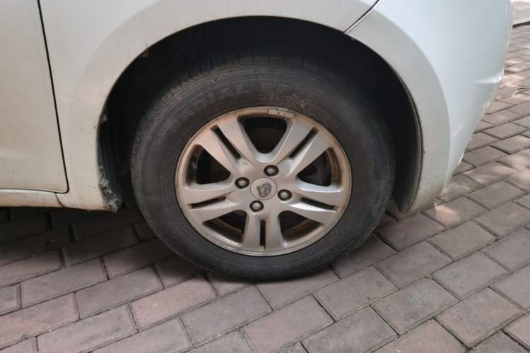 Used CHANGAN OSHAN Olisway 2013 1.2L Manual Elite Model Right Front Wheel Hub