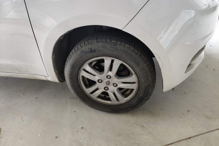 Used CHANGAN OSHAN Olisway 2013 1.2L Manual Elite Model Right Front Wheel Hub