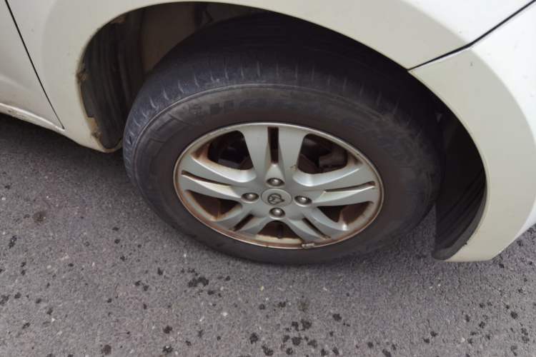 Used CHANGAN OSHAN Olisway 2013 1.2L Manual Elite Model Right Front Wheel Hub