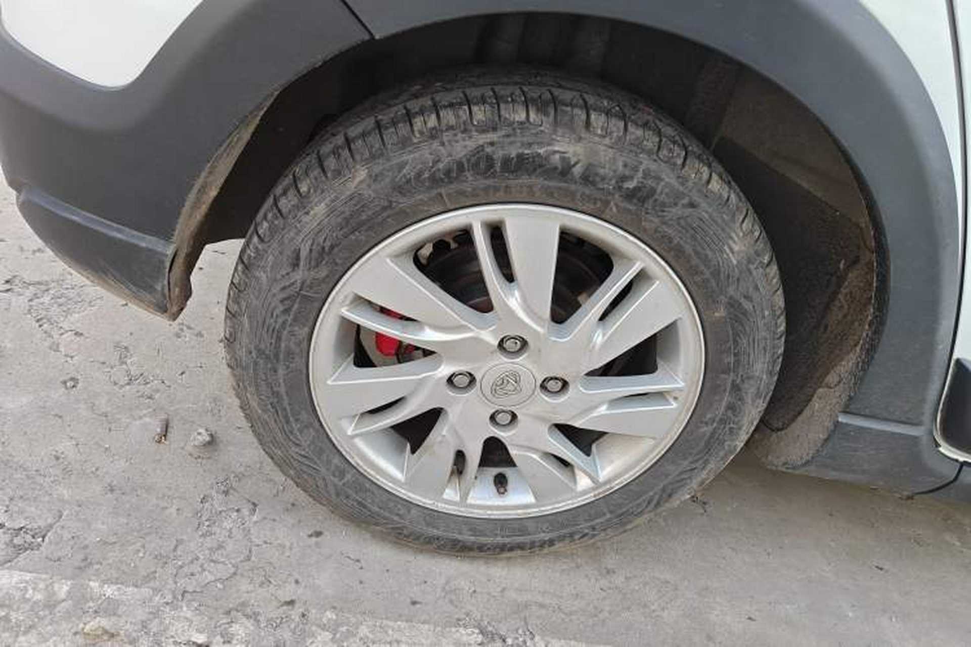 Used CHANGAN OSHAN Olisway 2013 1.4L Manual Jingxiang Model Right Rear Wheel Hub