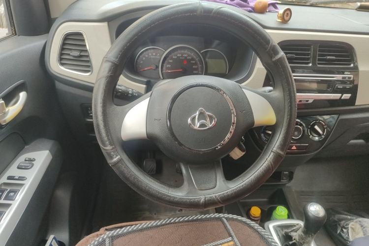 Used CHANGAN OSHAN Olisway 2013 1.2L Manual Elite Model Steering Wheel