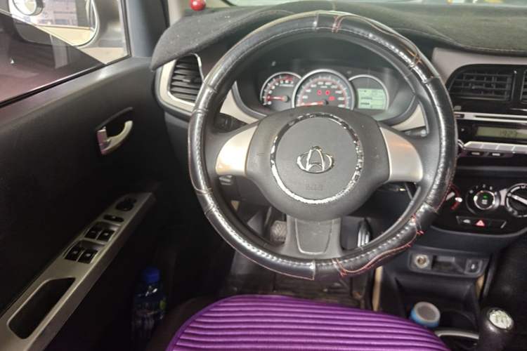 Used CHANGAN OSHAN Olisway 2013 1.2L Manual Elite Model Steering Wheel