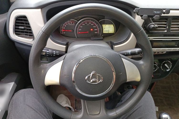 Used CHANGAN OSHAN Olisway 2013 1.2L Manual Elite Model Steering Wheel