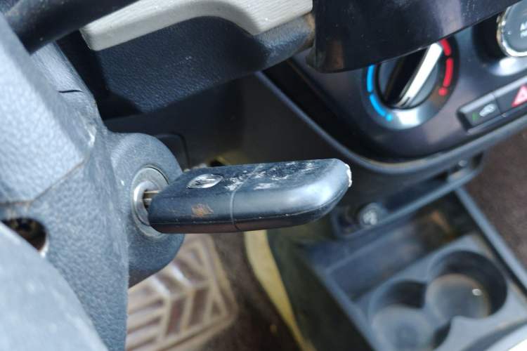 Used CHANGAN OSHAN Olisway 2013 1.2L Manual Elite Model Vehicle Key