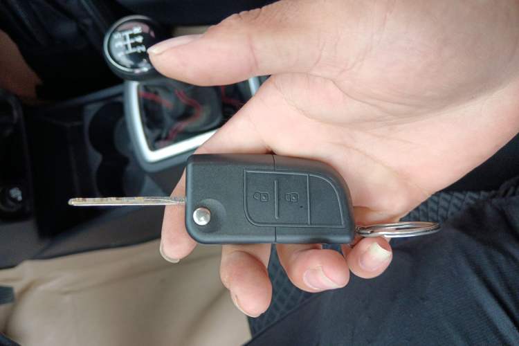 Used CHANGAN OSHAN Olisway 2013 1.4L Manual Jingxiang Model Vehicle Key