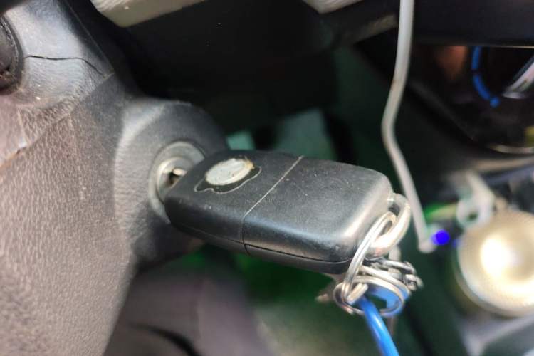 Used CHANGAN OSHAN Olisway 2013 1.4L Manual Jingxiang Model Vehicle Key