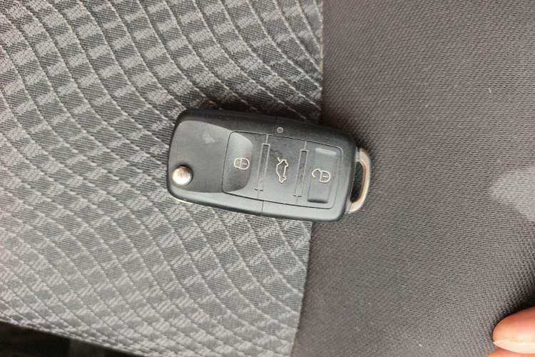 Used CHANGAN OSHAN Olisway 2013 1.2L Manual Elite Model Vehicle Key
