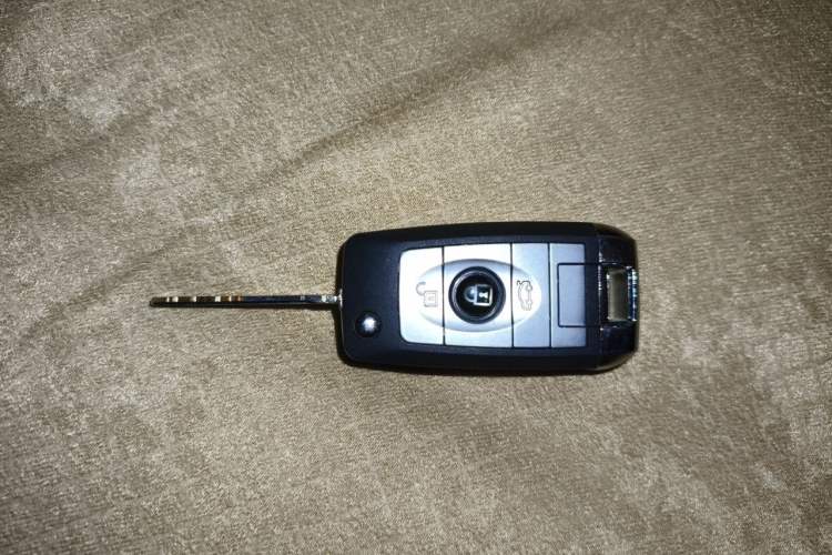 Used CHANGAN OSHAN Olisway 2013 1.4L Manual Jingxiang Model Vehicle Key