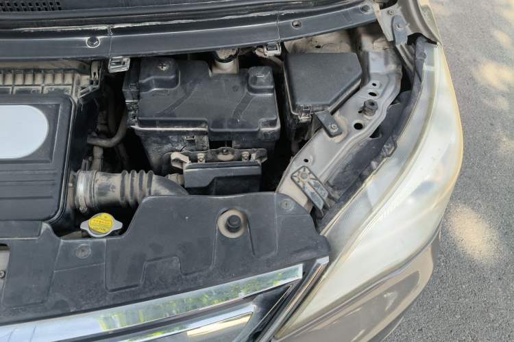 Used CHANGAN OSHAN Olisway 2013 1.2L Manual Elite Model Engine Bay Left
