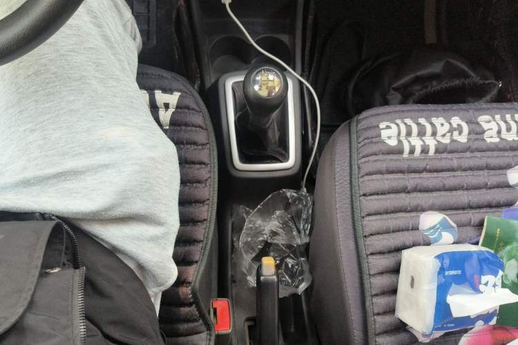 Used CHANGAN OSHAN Olisway 2013 1.2L Manual Elite Model Gear Lever