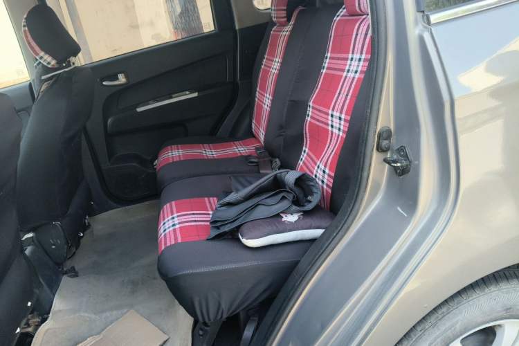 Used CHANGAN OSHAN Olisway 2013 1.2L Manual Elite Model Left Rear Seat
