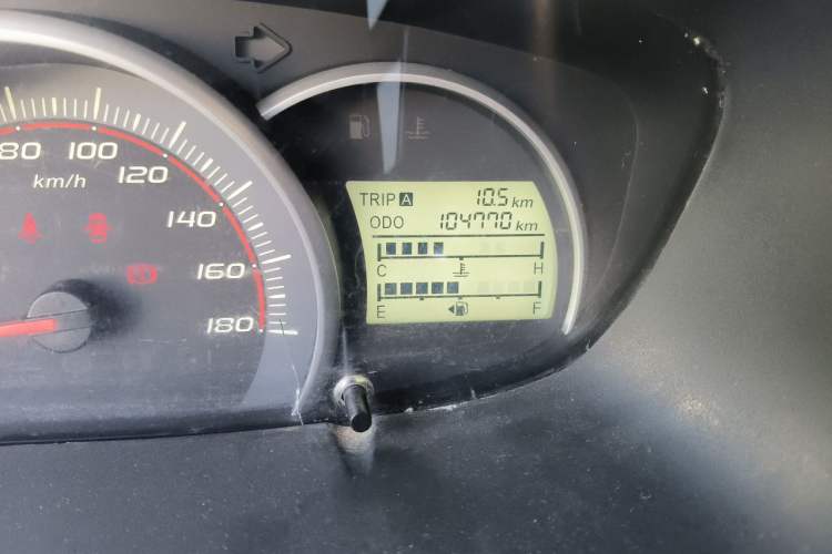 Used CHANGAN OSHAN Olisway 2013 1.2L Manual Elite Model Odometer Close Up